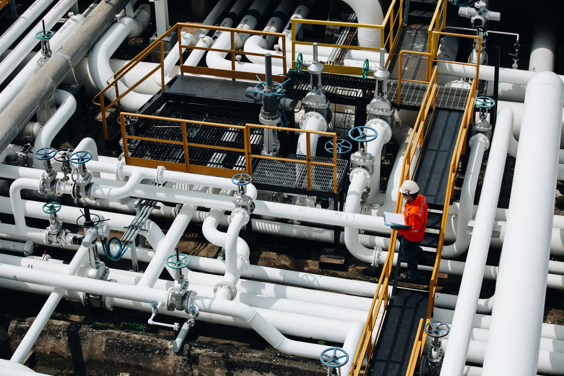 Pipe Decolorization Gas Flowing Through the Pipeline Needs a Smooth Surface for Reducing ...