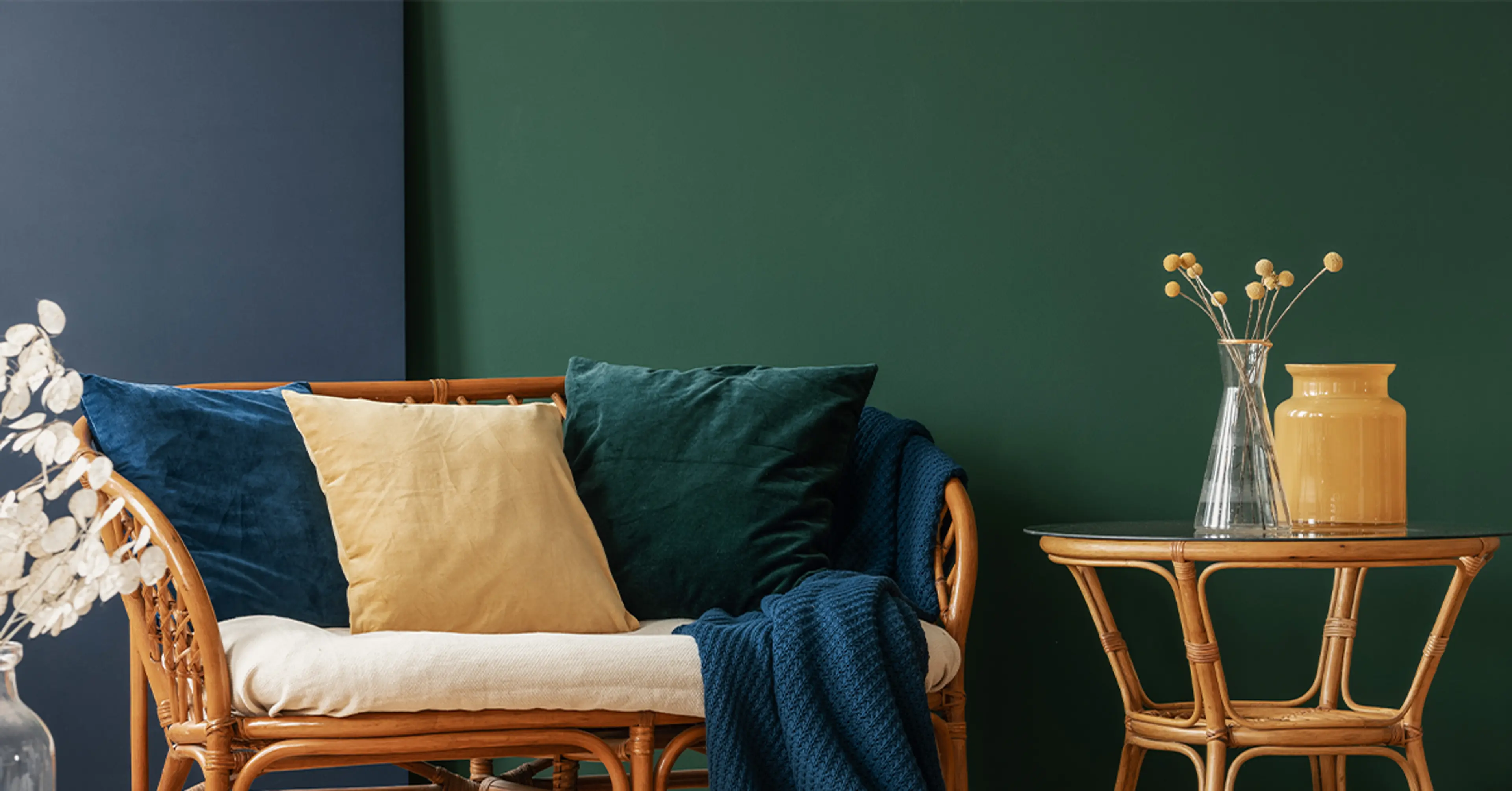 Attractive Blue And Green Combination For Your Home